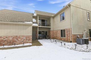 29325 Laurel Drive, Farmington Hills, MI 48331