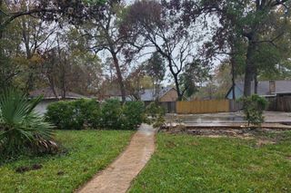 2075 Shadow Rock Drive, Kingwood, TX 77339