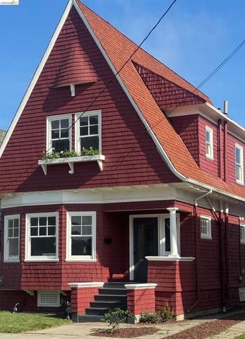 836 836 E 19th St, Oakland, CA 94606