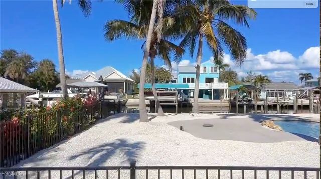 3348 6th AVE, St James City, FL 33956