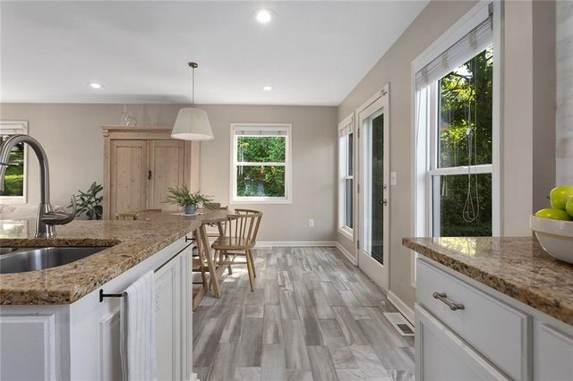 1135 ELIZABETH Street, Liberty, MO 64068