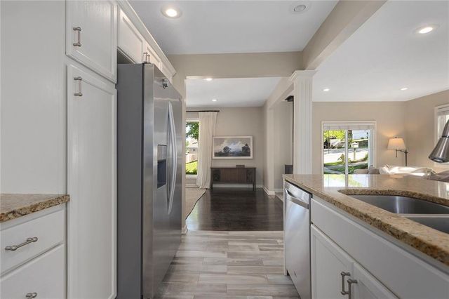 1135 ELIZABETH Street, Liberty, MO 64068
