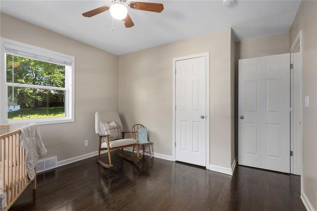 1135 ELIZABETH Street, Liberty, MO 64068