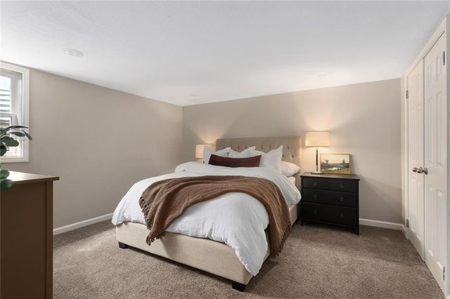 1135 ELIZABETH Street, Liberty, MO 64068