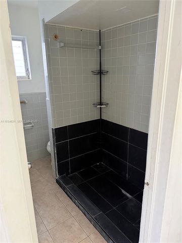 101 SW 4th Ave 2, Hallandale Beach, FL 33009