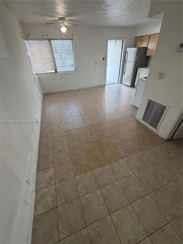 101 SW 4th Ave 2, Hallandale Beach, FL 33009
