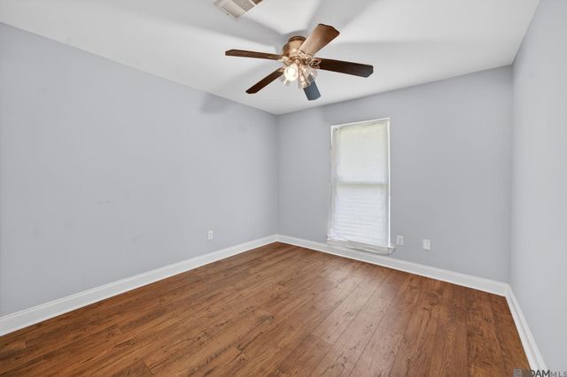 7845 Oneal Rd, Baton Rouge, LA 70817