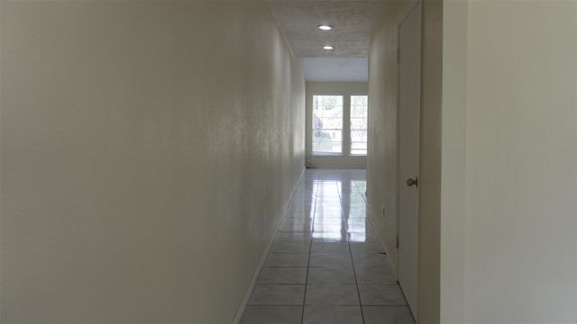 9102 Benthos Drive, Houston, TX 77083