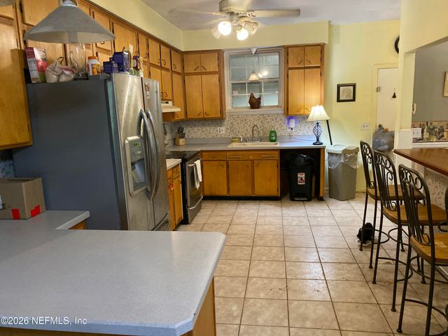 1220 WESTLAWN Drive, Jacksonville, FL 32211