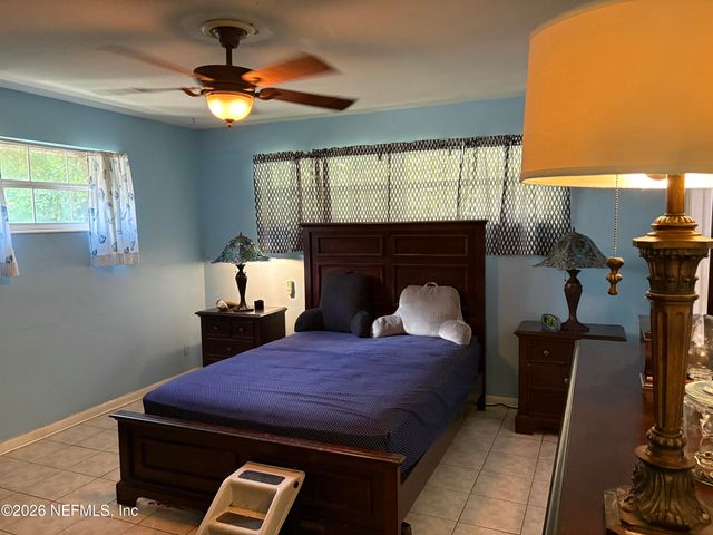 1220 WESTLAWN Drive, Jacksonville, FL 32211