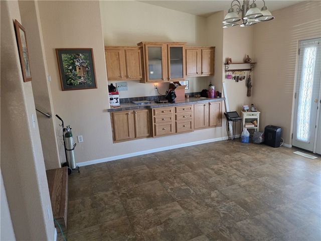 3570 N Maverick Road, Golden Valley, AZ 86413