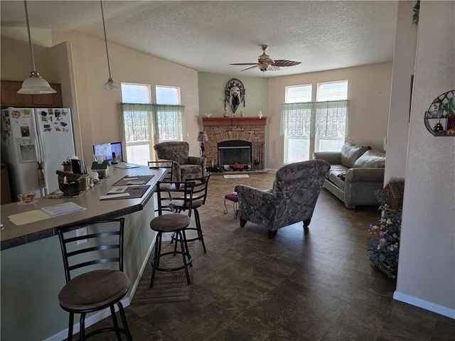 3570 N Maverick Road, Golden Valley, AZ 86413