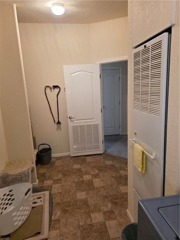 3570 N Maverick Road, Golden Valley, AZ 86413