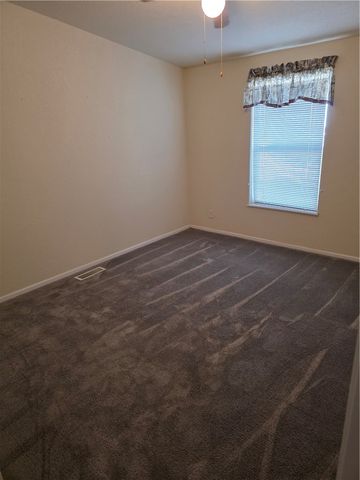 3570 N Maverick Road, Golden Valley, AZ 86413