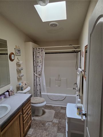 3570 N Maverick Road, Golden Valley, AZ 86413