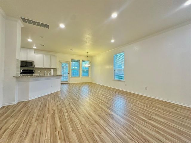 404 Buttercup BLVD 44, Cedar Park, TX 78613