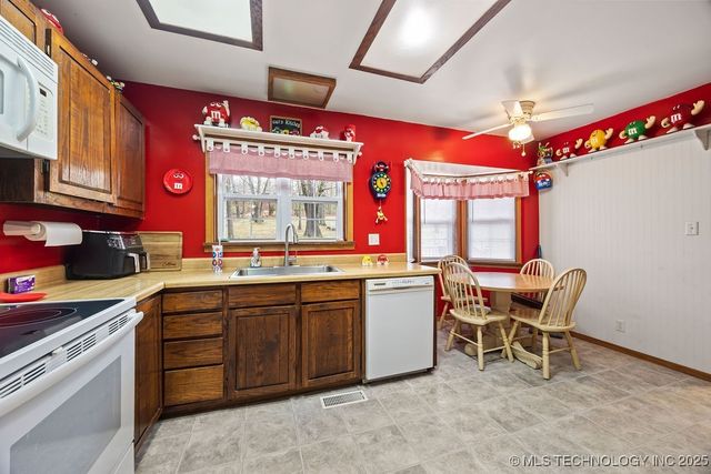 471089 E 723, Westville, OK 74965