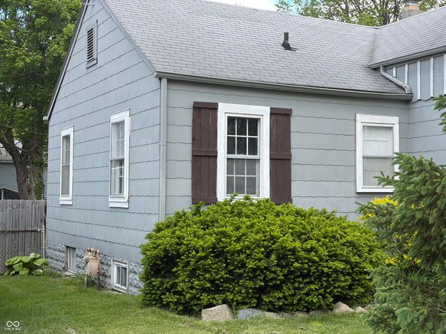 918 Maplewood Avenue, Anderson, IN 46012
