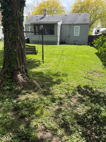918 Maplewood Avenue, Anderson, IN 46012
