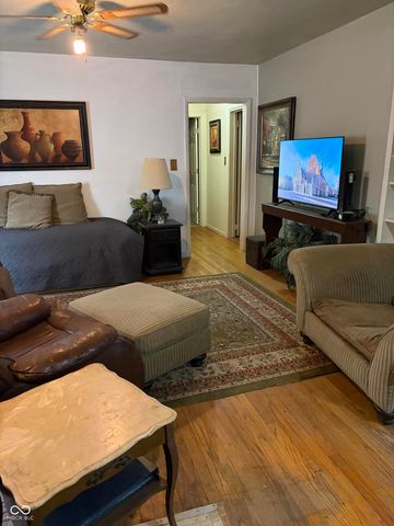 918 Maplewood Avenue, Anderson, IN 46012
