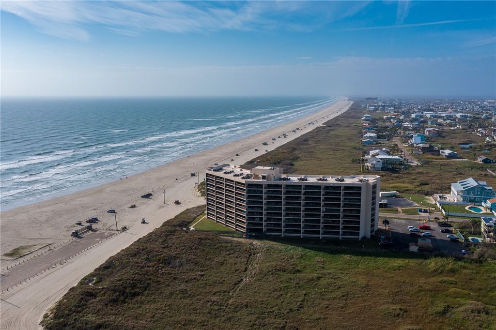 1000 Lantana Dr 103, Port Aransas, TX 78373 — photo 2