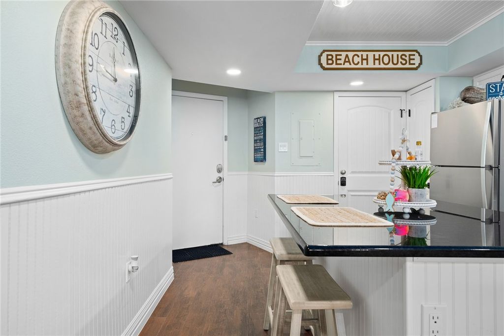 1000 Lantana Dr 103, Port Aransas, TX 78373 — photo 3