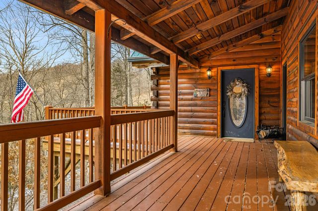 131 Trillium Glen Drive, Mars Hill, NC 28754