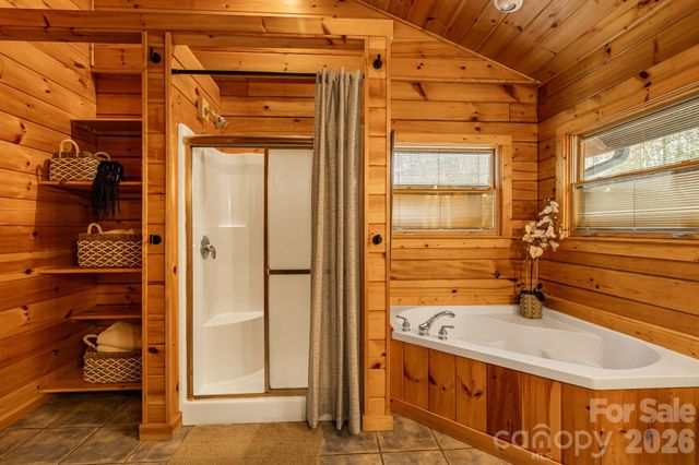 131 Trillium Glen Drive, Mars Hill, NC 28754