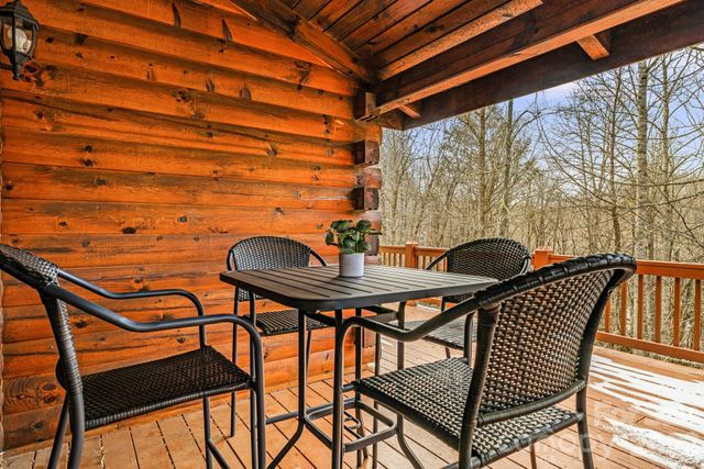 131 Trillium Glen Drive, Mars Hill, NC 28754