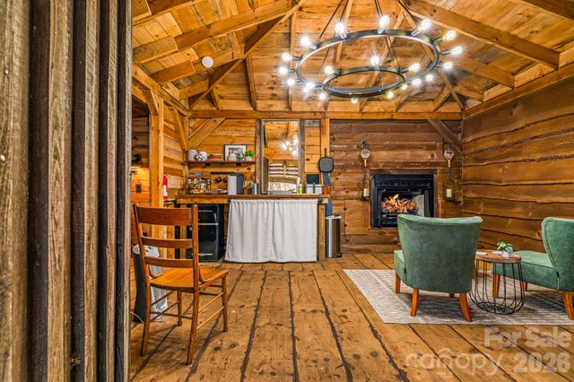 131 Trillium Glen Drive, Mars Hill, NC 28754