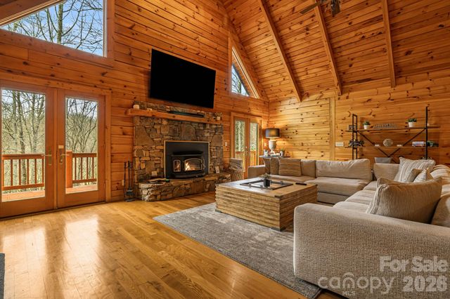 131 Trillium Glen Drive, Mars Hill, NC 28754