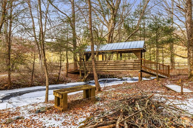 131 Trillium Glen Drive, Mars Hill, NC 28754