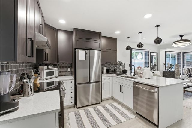 2111 42ND STREET S, St Petersburg, FL 33711