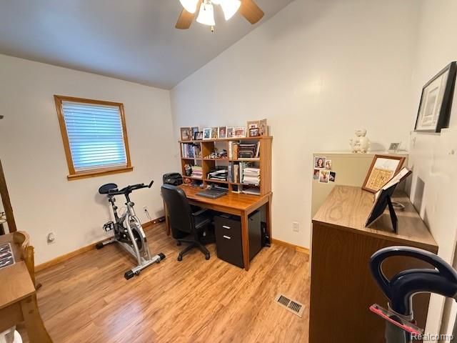 34 S Elba Road, Lapeer, MI 48446