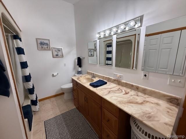 34 S Elba Road, Lapeer, MI 48446