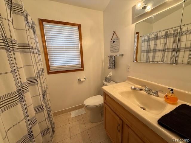 34 S Elba Road, Lapeer, MI 48446