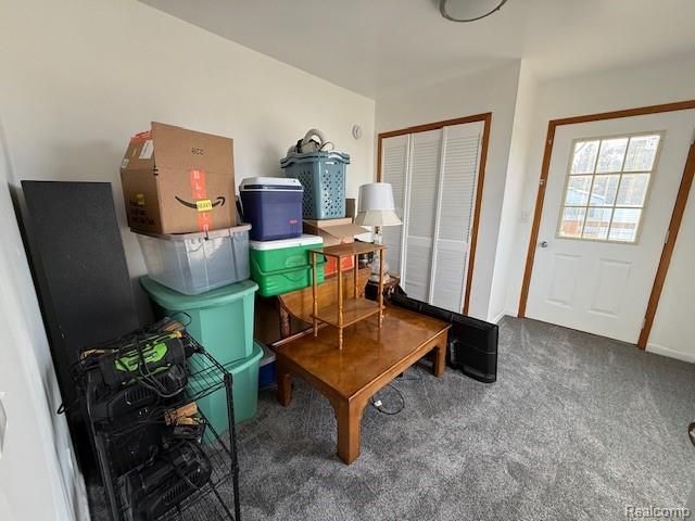 34 S Elba Road, Lapeer, MI 48446