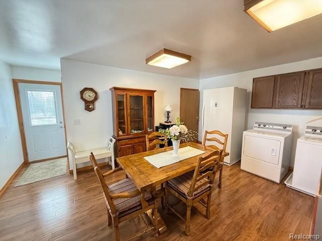 34 S Elba Road, Lapeer, MI 48446