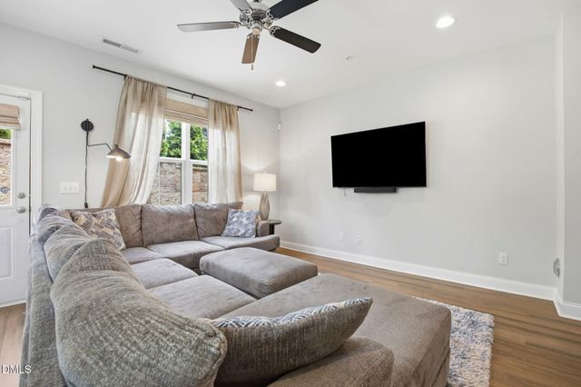 6810 Milligan Way 105, Raleigh, NC 27613