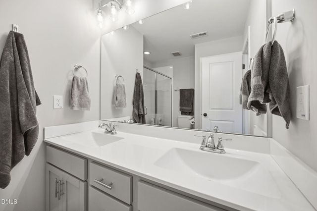 6810 Milligan Way 105, Raleigh, NC 27613