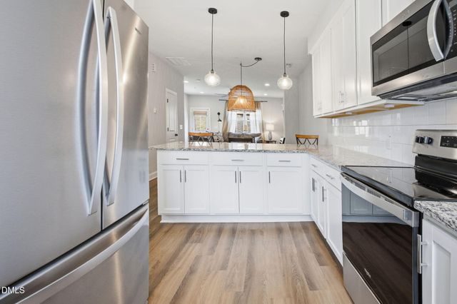 6810 Milligan Way 105, Raleigh, NC 27613