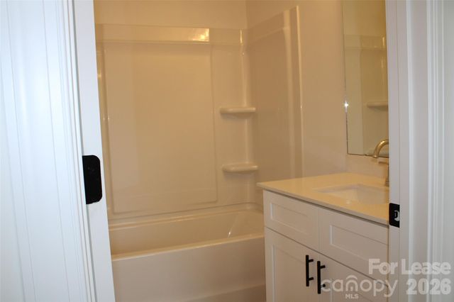 574 W Park Avenue B, Mooresville, NC 28115