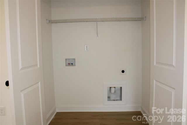574 W Park Avenue B, Mooresville, NC 28115