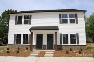 574 W Park Avenue B, Mooresville, NC 28115