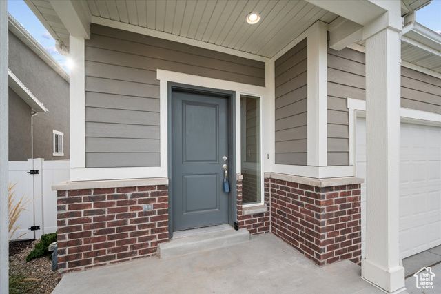 1677 S HAVEN PKWY, West Haven, UT 84401