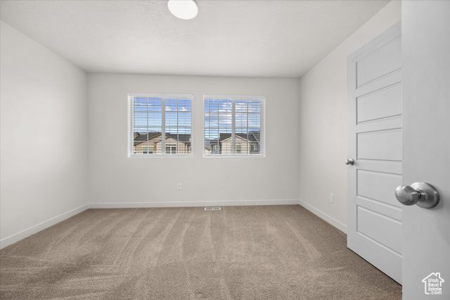 1677 S HAVEN PKWY, West Haven, UT 84401