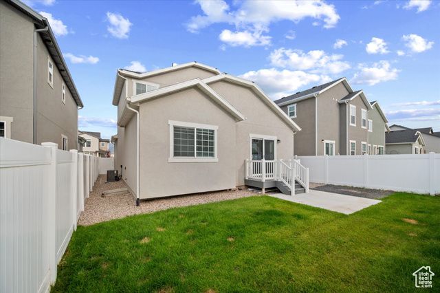 1677 S HAVEN PKWY, West Haven, UT 84401