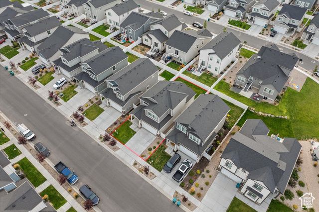 1677 S HAVEN PKWY, West Haven, UT 84401
