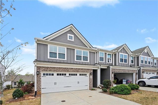 136 Salt Lake Lane, Hoschton, GA 30548