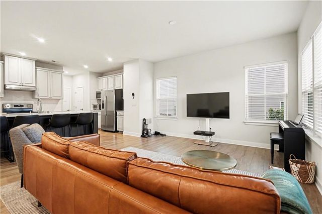 136 Salt Lake Lane, Hoschton, GA 30548